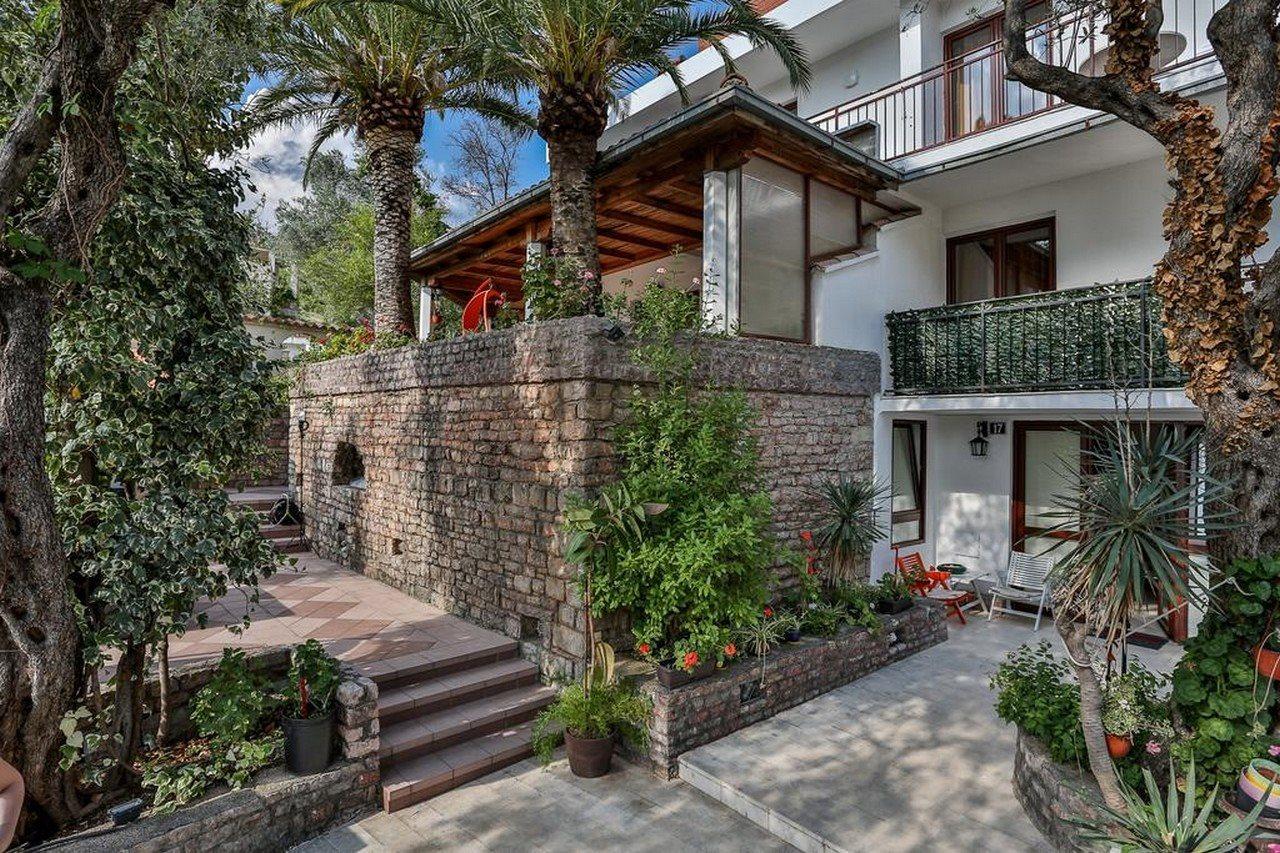 Milan'S Apartments Sveti Stefan Exterior foto
